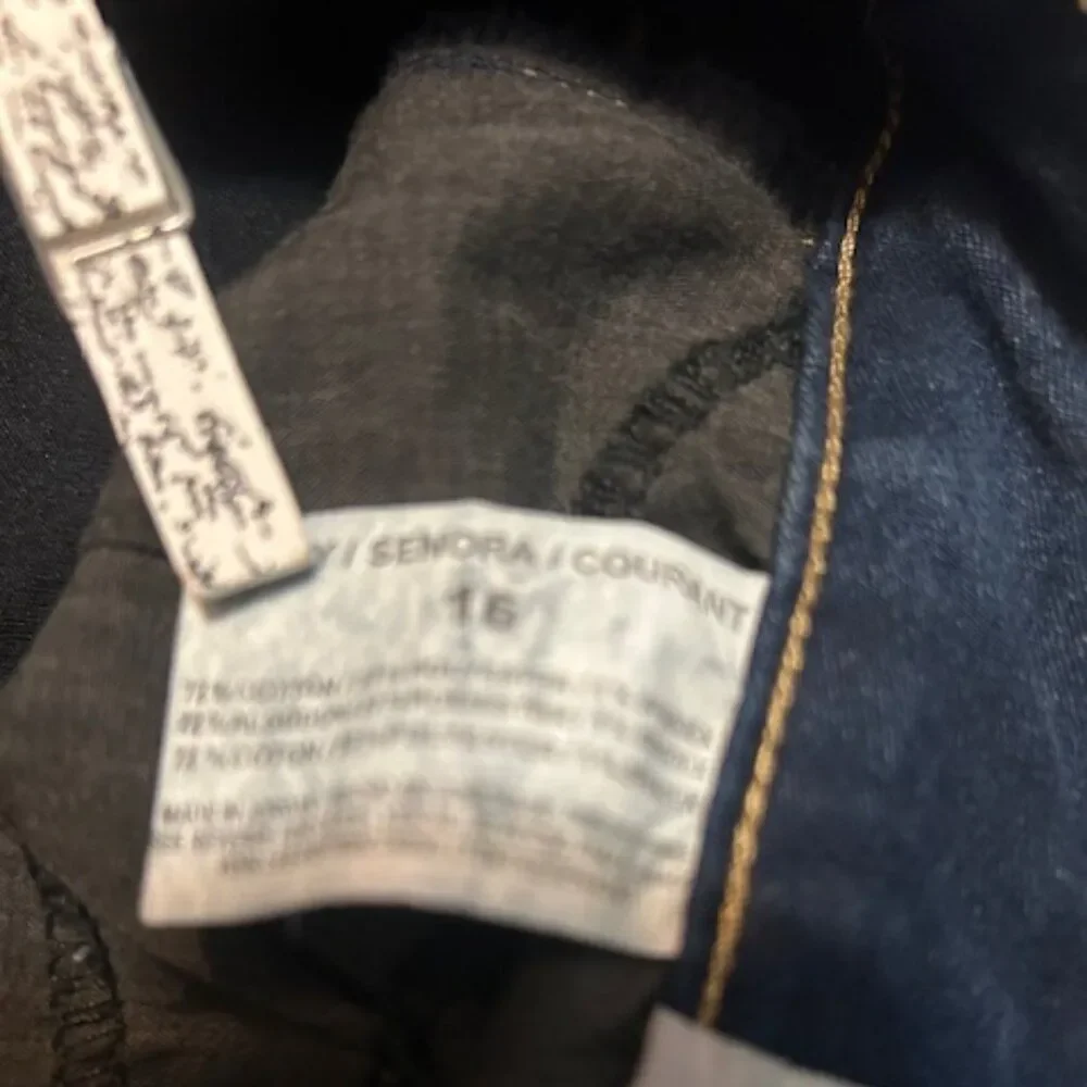 Bandolino Amy 5 pocket straight denim jeans, size 16